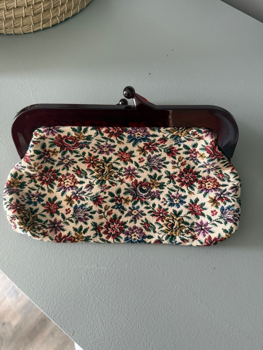 Vintage Floral Tapestry Clasp Clutch - Cream & Multicolor